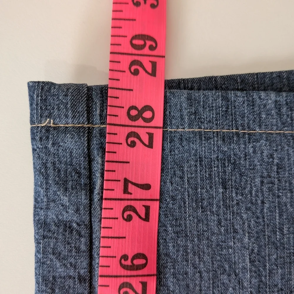 Tilley Women’s Denim Pants – Size 6 – Made in Canada – Tencel Blend #184 - Picture 11 of 11